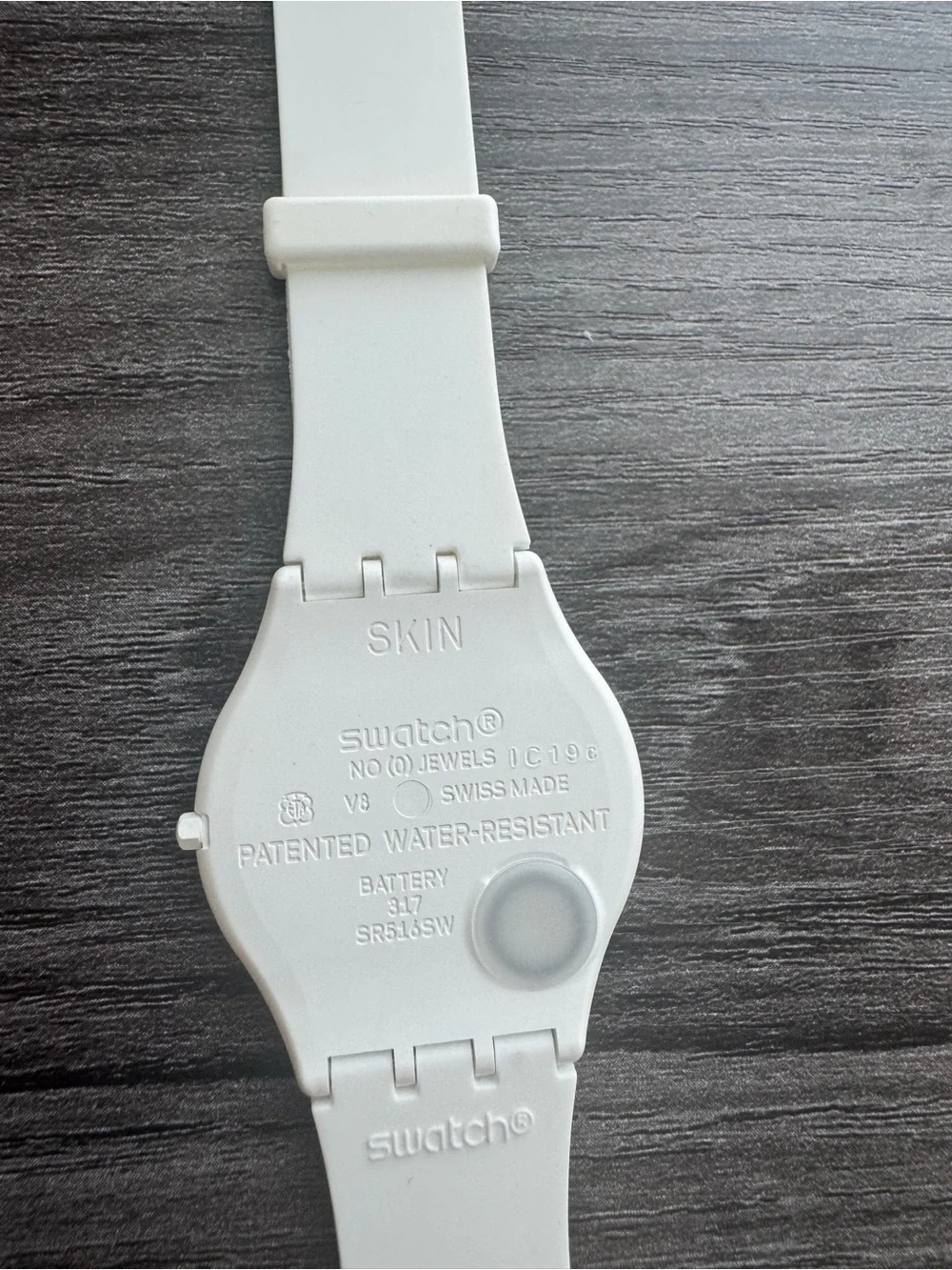 Swatch White Silicone Watch Unisex Minimalist Swiss Casual Wristwatch